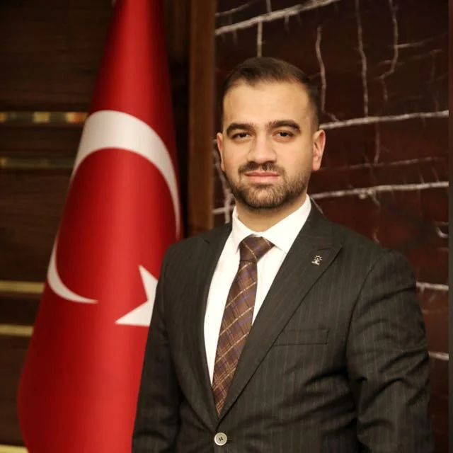 AK Parti Elazığ İl Gençlik Kolları Koray Adsız: “1 Yılda Emeğin, Gayretin ve Kardeşliğin İzini Sahada Bıraktık”