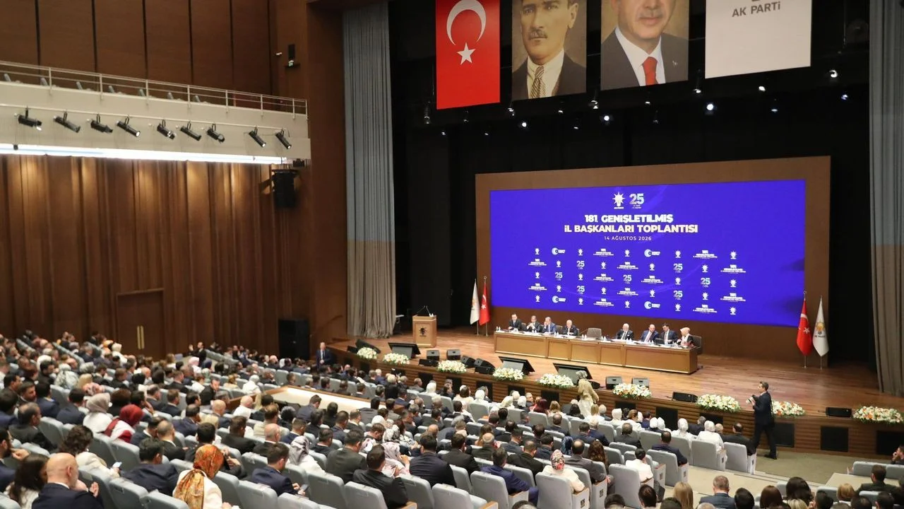 AK Parti Elazığ Teşkilatı Ankara’da: 25. Yıl Dönümü İçin Tam Kadro Çıkarma